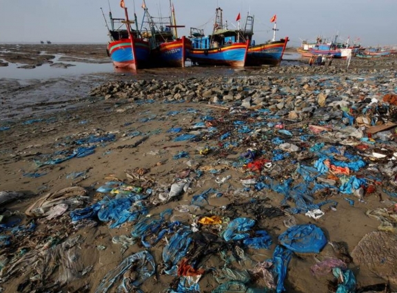 Embassies and international organisations take a stand against plastic pollution in Vietnam