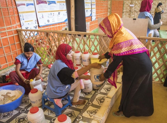 UNICEF and WFP are using technology to improve food and hygiene distribution in Cox’s Bazar